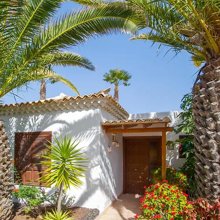 Royal Tenerife Country Club מלון דירות 3*